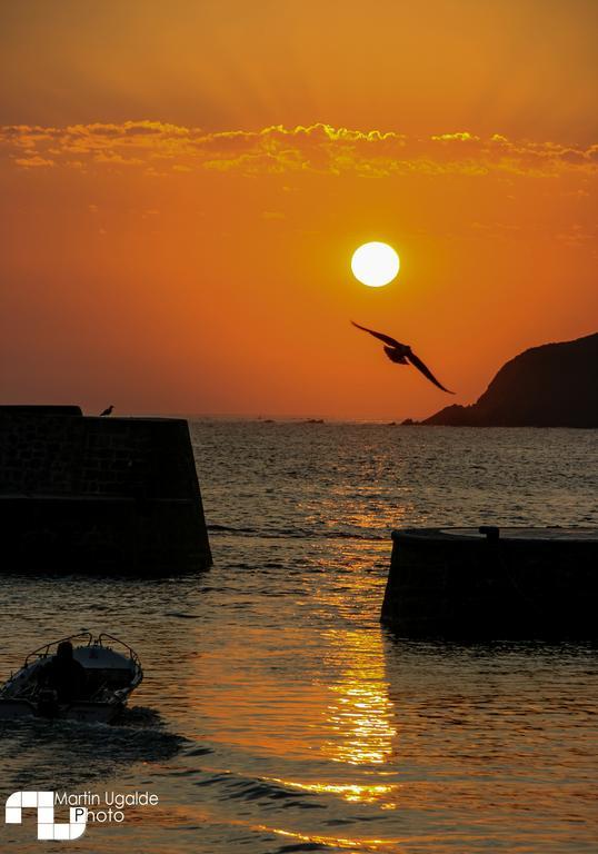 Eco Hotel Mundaka Bagian luar foto