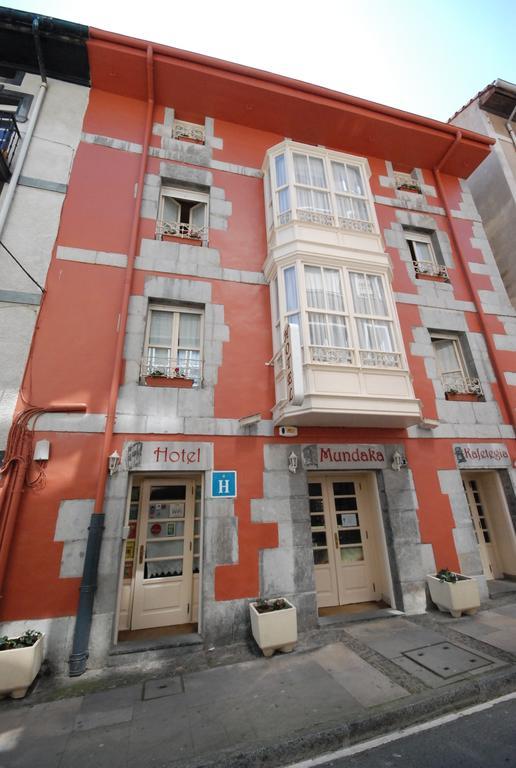 Eco Hotel Mundaka Bagian luar foto